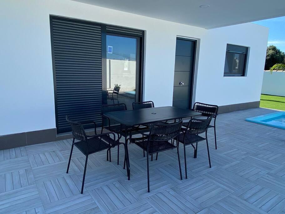 Moderna Villa Con Piscina Privada By Chiclanadreams Chiclana de la Frontera Exterior foto